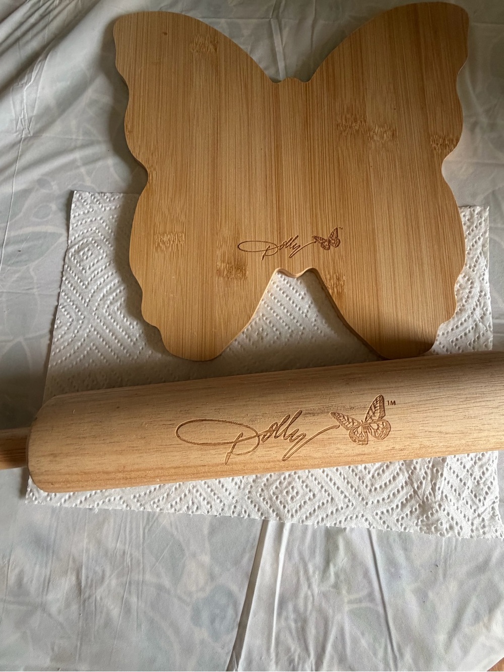 Dolly Bamboo Butterfly Rolling Pin & Cutting Board Set - Natural